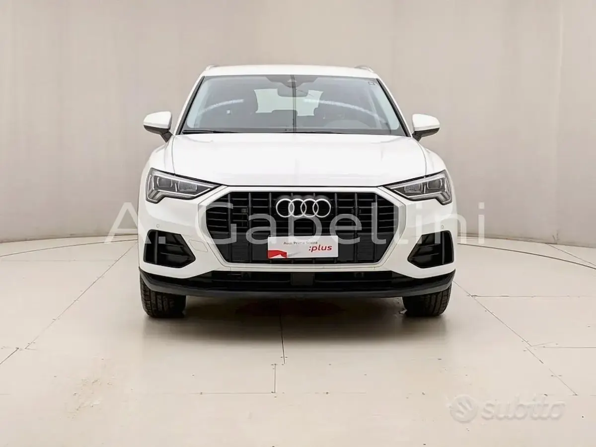 Usata Audi Q3 Business 245 CV (180 kW) 2024 Bianco SUV
