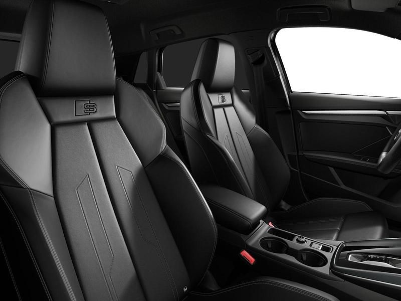Nuova Audi A3 Sportback e-tron S-Line 204 CV (150 kW) 2026 Nero Utilitaria