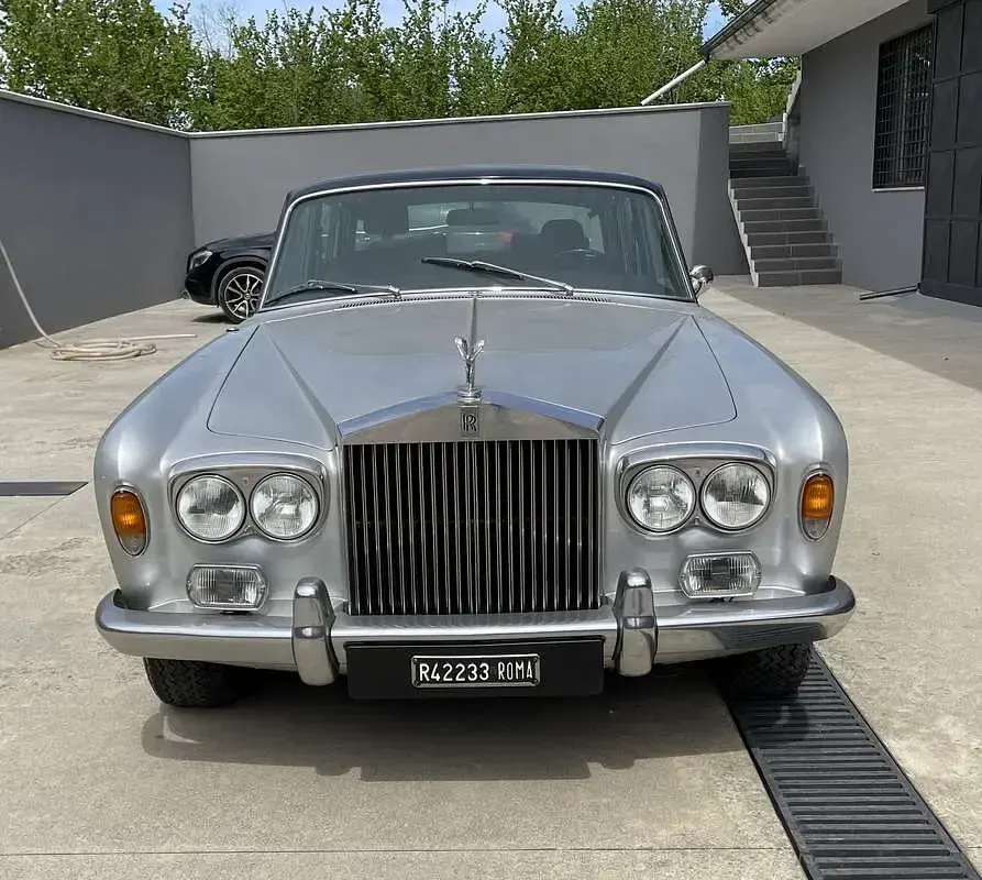 Usata Rolls Royce Silver Shadow 190 CV (139 kW) 1976 Grigio Berlina