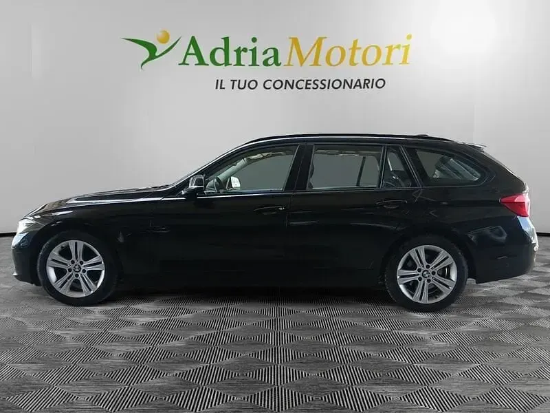 Usata BMW 320 Advantage 190 CV (139 kW) 2019 Nero Station wagon
