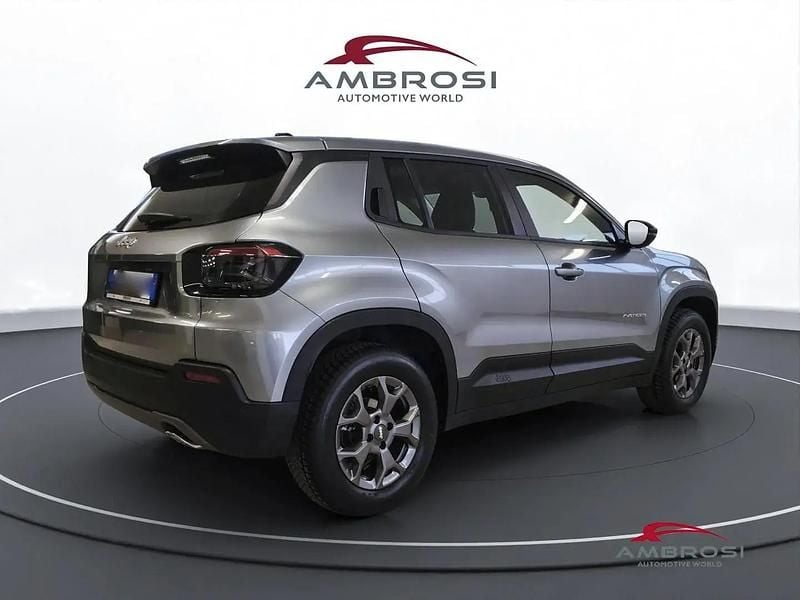 Usata Jeep Avenger Longitude 101 CV (74 kW) 2024 Grigio SUV