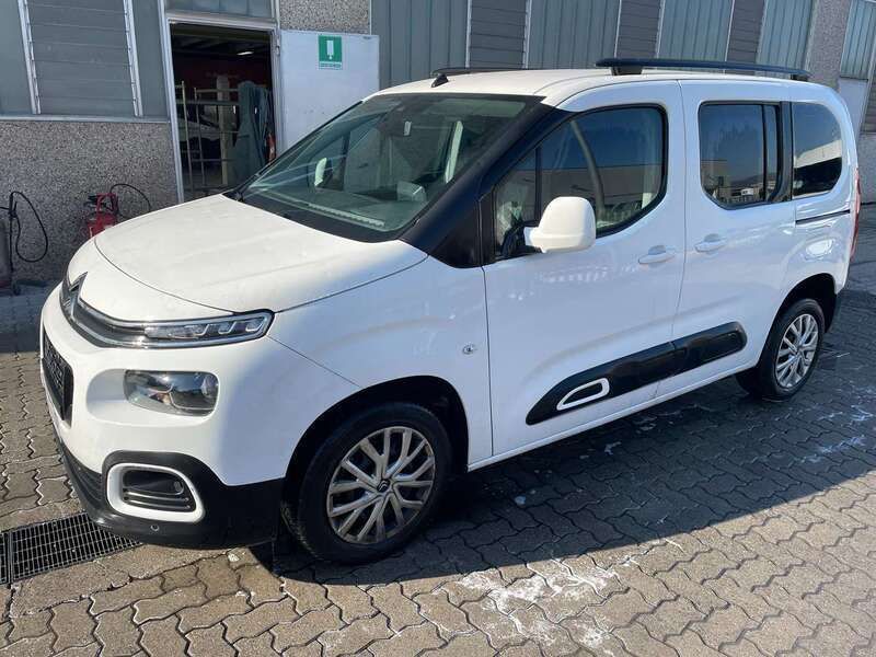 Usata Citroën Berlingo Shine 131 CV (96 kW) 2019 Bianco Monovolume