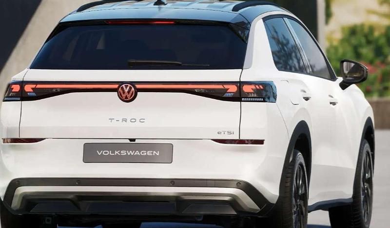 Nuova VW T-Roc Life 150 CV (110 kW) 2026 Pure white nero SUV
