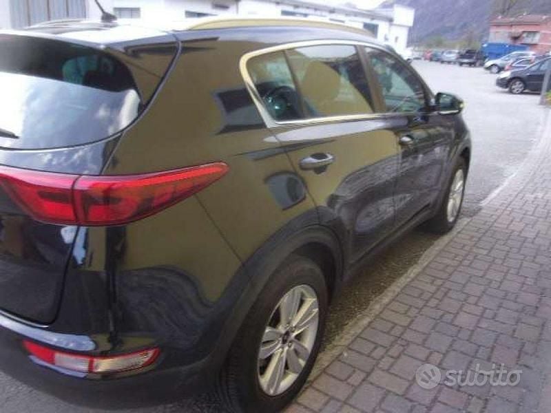 Usata Kia Sportage 132 CV (97 kW) 2016 Nero SUV