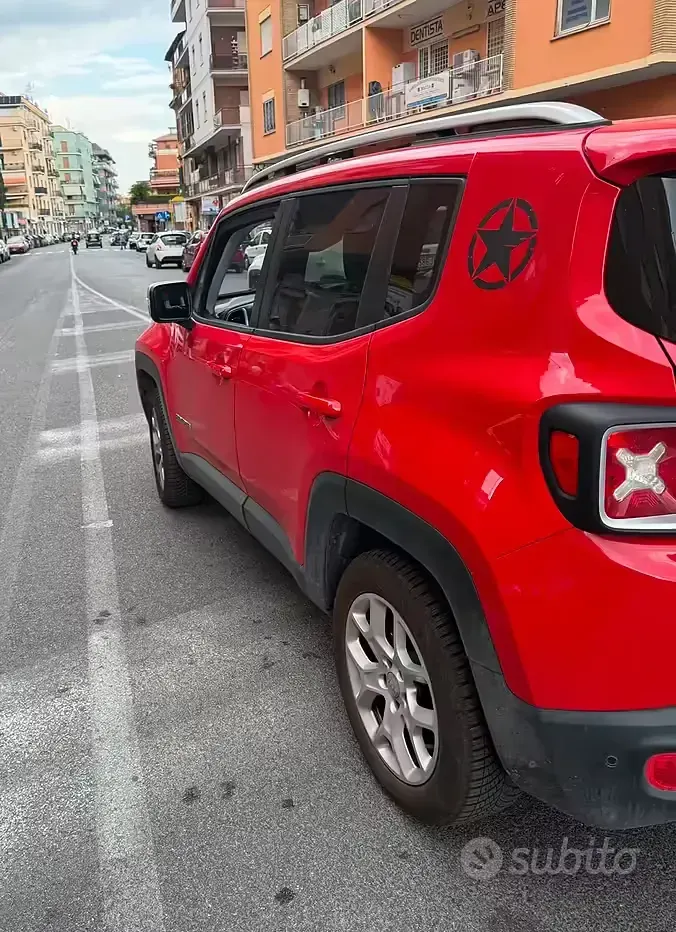 Usata Jeep Renegade Limited 140 CV (102 kW) 2015 Rosso SUV