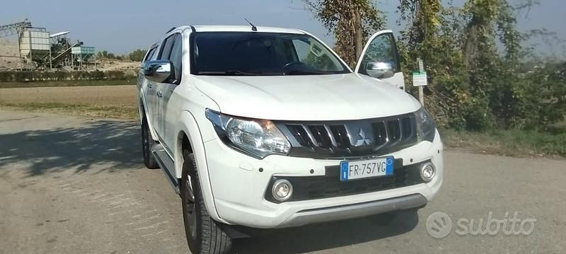 Usata Mitsubishi L200 Intense 181 CV (133 kW) 2018 Bianco Pick-up
