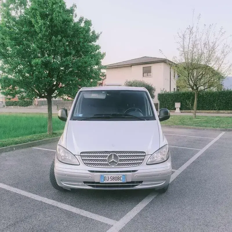 Usata Mercedes Vito 150 CV (110 kW) 2007 Furgone