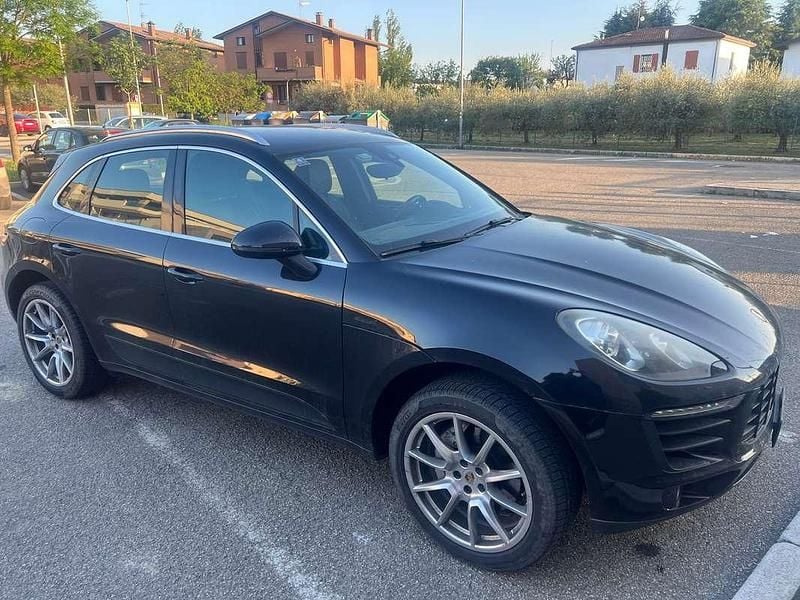 Usata Porsche Macan 250 CV (183 kW) 2015 Nero SUV