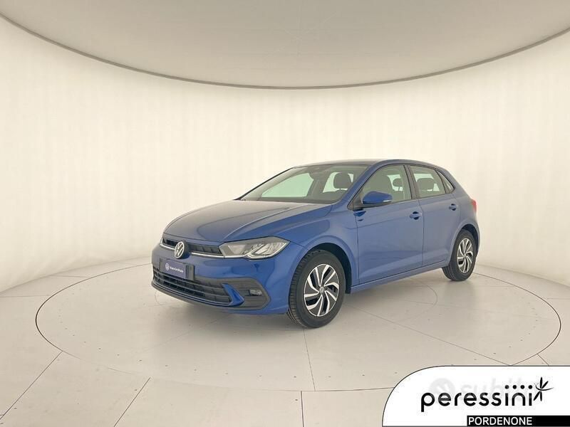 Bleu Usata 2023 VW Polo Life Tre volumi | 19.400 € (Buon prezzo) - Immagine 1/4