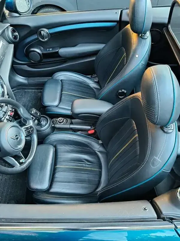 Usata Mini Cooper S Cabriolet 178 CV (130 kW) 2021 Blu/azzurro Cabrio