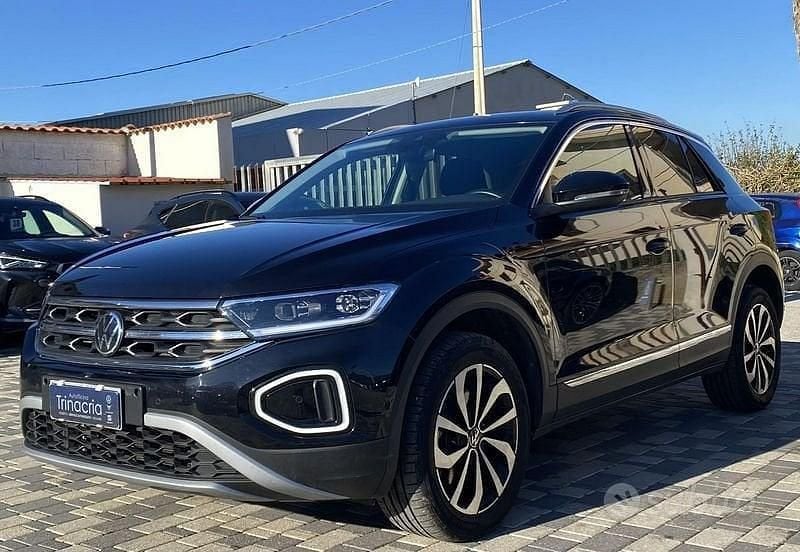 Usata VW T-Roc Style 150 CV (110 kW) 2024 Nero SUV
