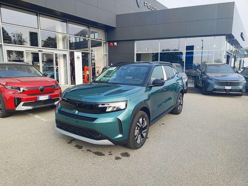 Nuova Opel Frontera 145 CV (106 kW) 2025 Khaki greentetto nero SUV