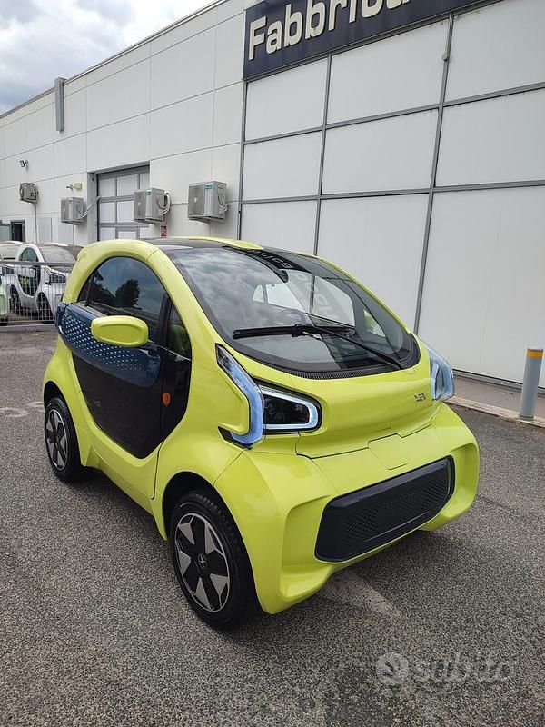Usata XEV Yoyo 2024 Giallo Utilitaria