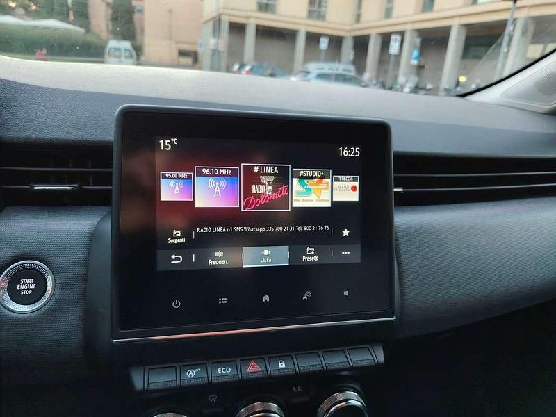 Nuova Mitsubishi Colt Invite 91 CV (66 kW) 2025 Rosso Berlina