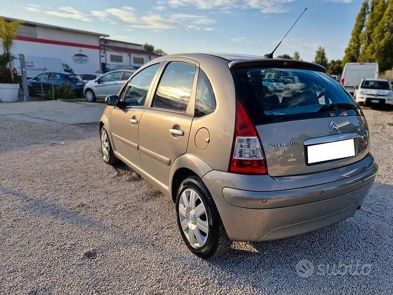 Usata Citroën C3 Exclusive 88 CV (64 kW) 2008 Beige Berlina