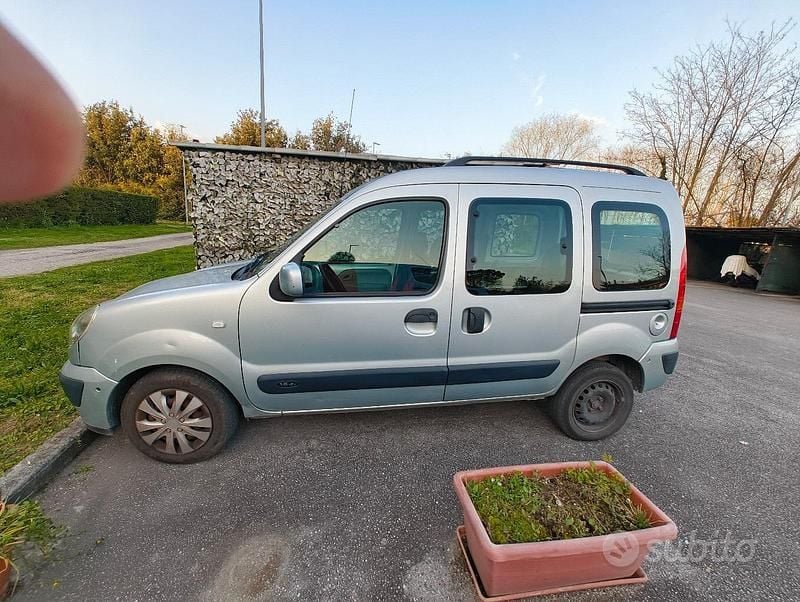 Usata Renault Kangoo 2007 Grigio Monovolume