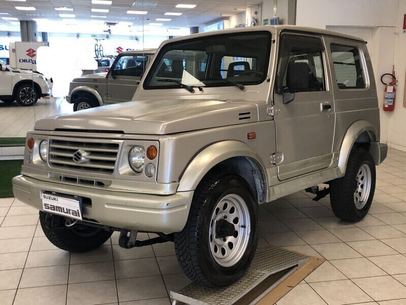 Oro Usata 2002 Suzuki Samurai SUV | 7900 € (Molto cara) - Immagine 1/4