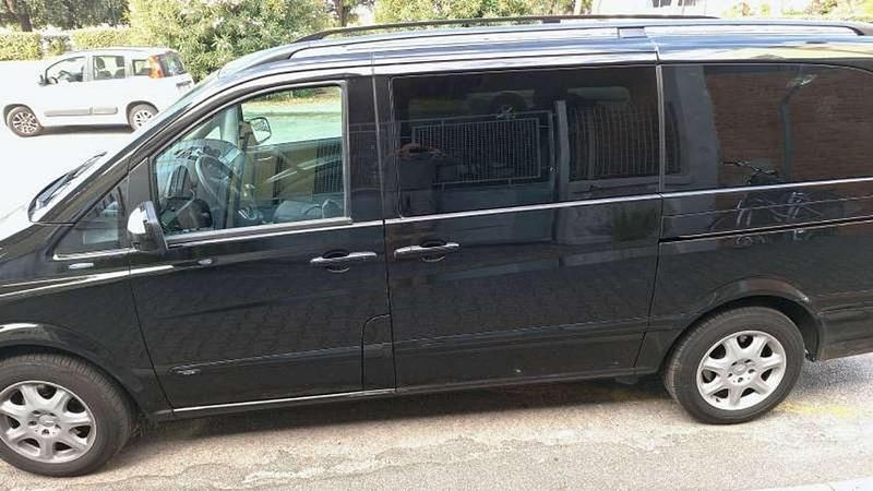 Usata Mercedes Viano 163 CV (119 kW) 2012 Nero Monovolume