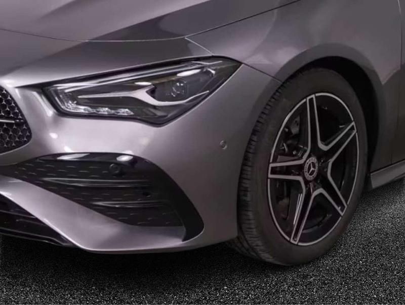 Usata Mercedes CLA250e AMG Line Premium 224 CV (164 kW) 2024 Grigio Berlina