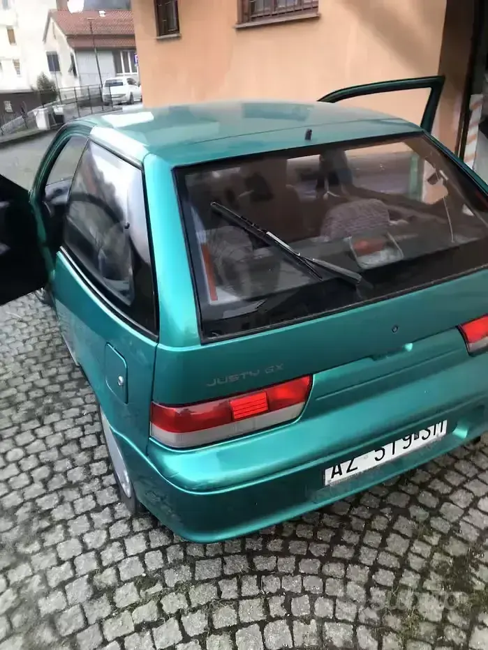 Usata Subaru Justy 68 CV (50 kW) 1998 Utilitaria