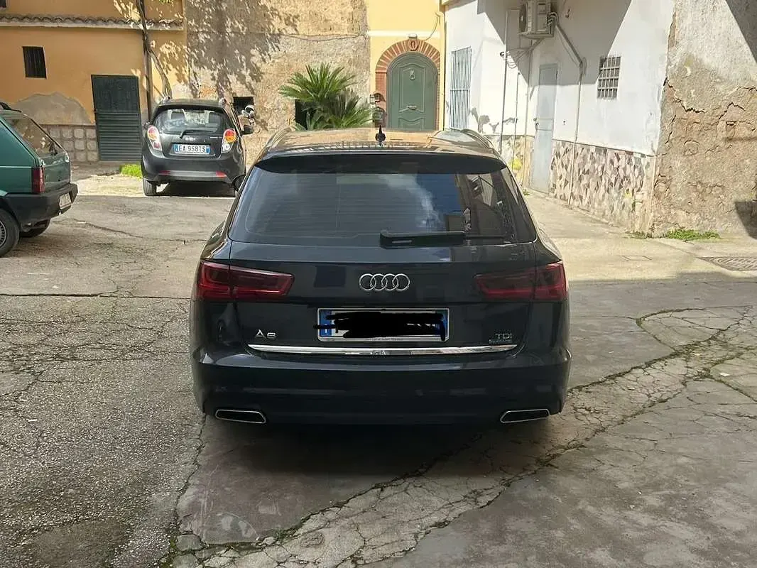 Usata Audi A6 Business Plus 190 CV (139 kW) 2017 Blu/azzurro Station wagon