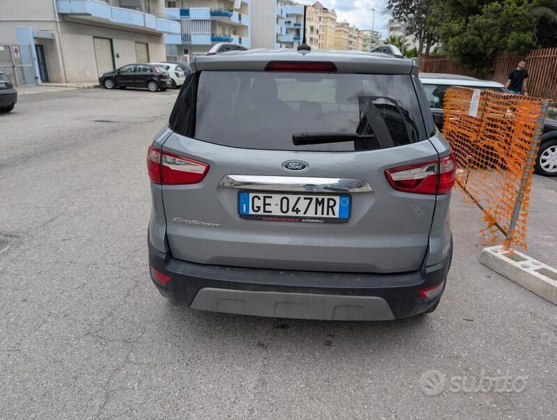 Usata Ford Ecosport Titanium S 125 CV (91 kW) 2021 Argento SUV