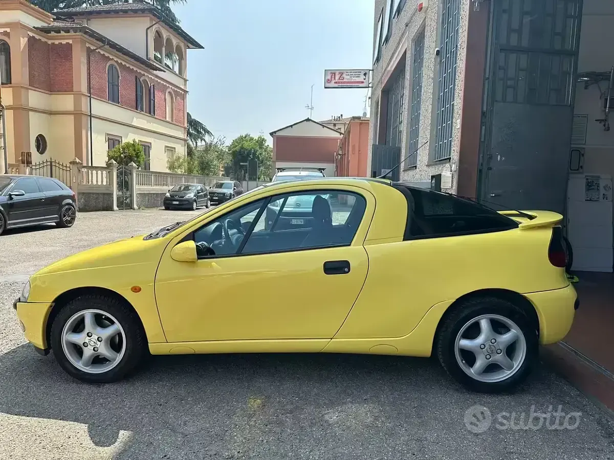 Usata Opel Tigra 90 CV (66 kW) 1997 Giallo Coupé