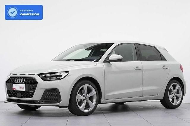 Usata Audi A1 Advanced Plus 116 CV (85 kW) 2025 Argento SUV