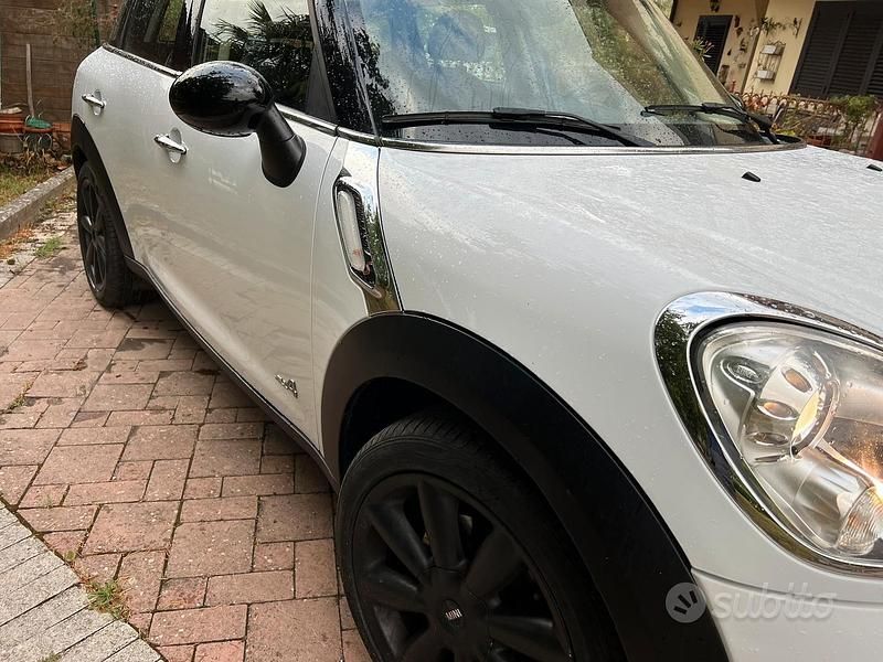 Usata Mini Countryman 143 CV (105 kW) 2013 Bianco SUV