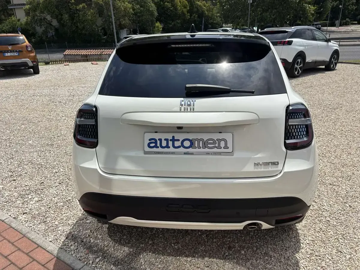 Usata Fiat 600 La Prima 101 CV (74 kW) 2025 Bianco SUV
