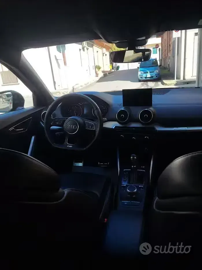 Usata Audi Q2 S-Line 116 CV (85 kW) 2019 Grigio SUV