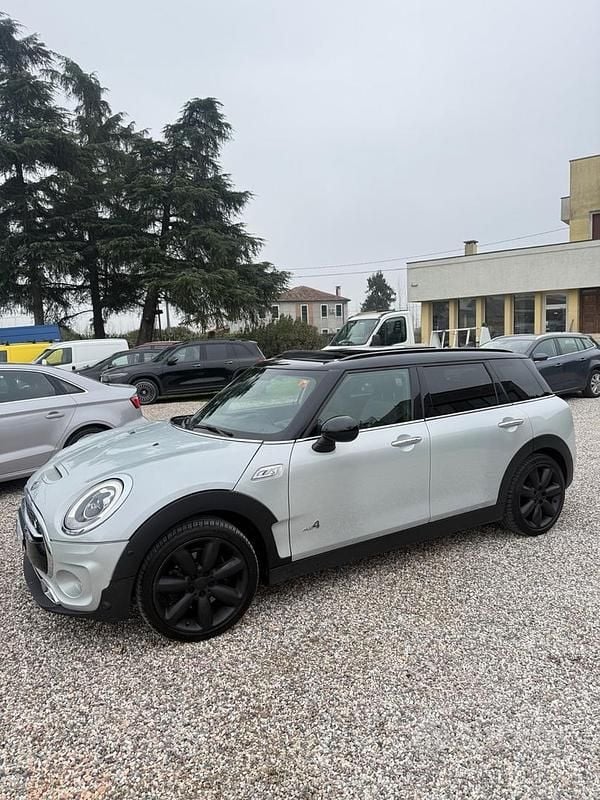 Usata Mini Cooper Clubman 190 CV (139 kW) 2019 Grigio Station wagon