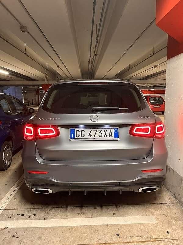 Usata 2021 Mercedes GLC300 Premium SUV | 36.500 € (Ottimo prezzo) - Immagine 1/4