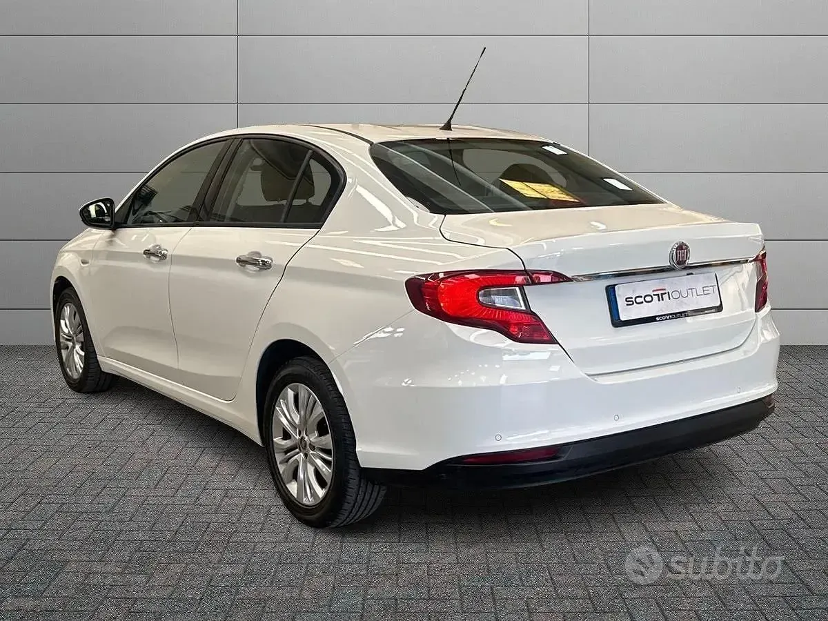Usata Fiat Tipo Opening Edition 95 CV (69 kW) 2016 Bianco Station wagon
