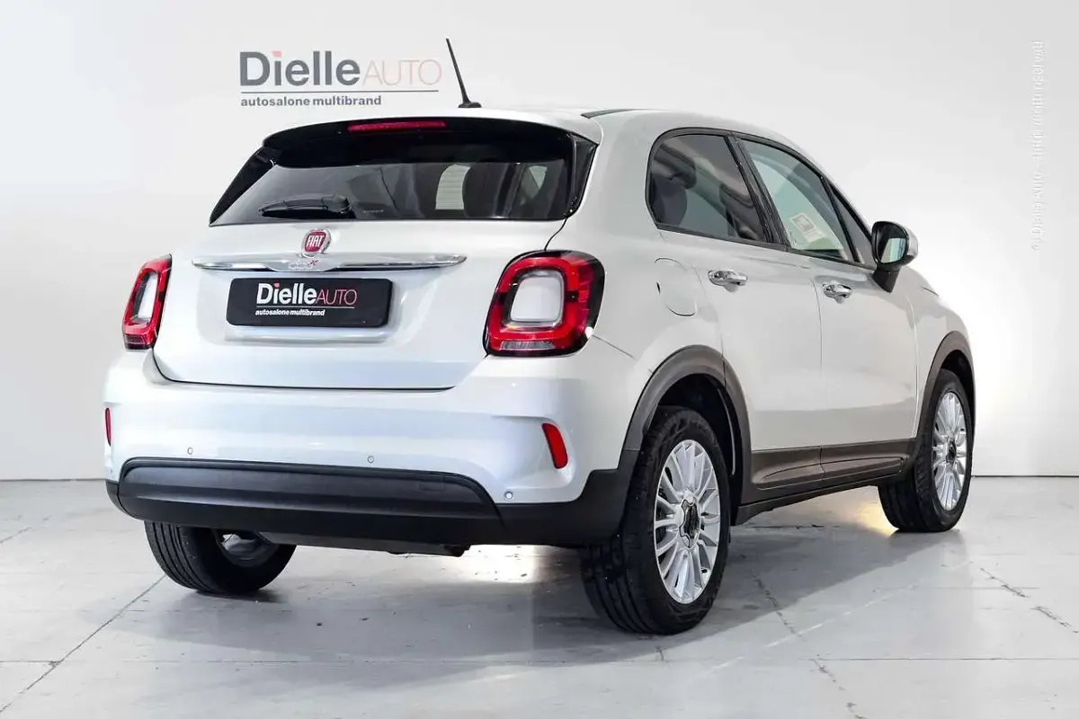 Usata Fiat 500X Cross 163 CV (119 kW) 2021 Grigio argento metallizzato SUV