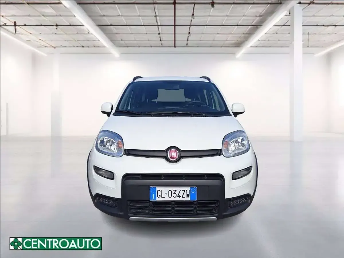 Usata Fiat Panda City Life 70 CV (51 kW) 2022 Bianco pastello Utilitaria
