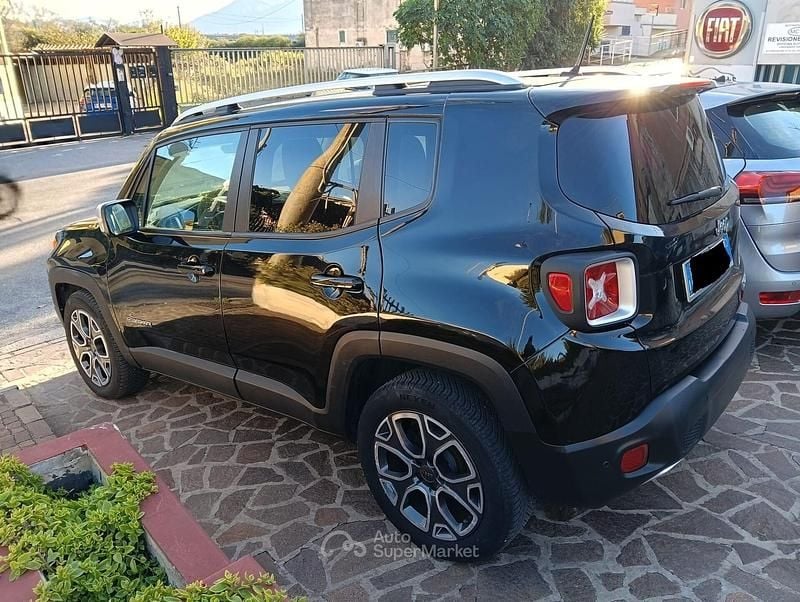 Usata Jeep Renegade Limited 120 CV (88 kW) 2015 Nero SUV