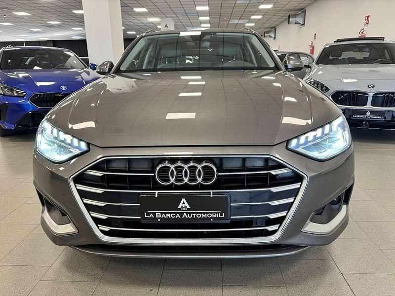 Usata Audi A4 Business 136 CV (100 kW) 2021 Grigio Station wagon