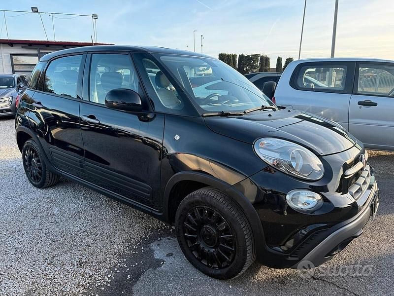 Usata Fiat 500L Cross 95 CV (69 kW) 2022 Nero Monovolume