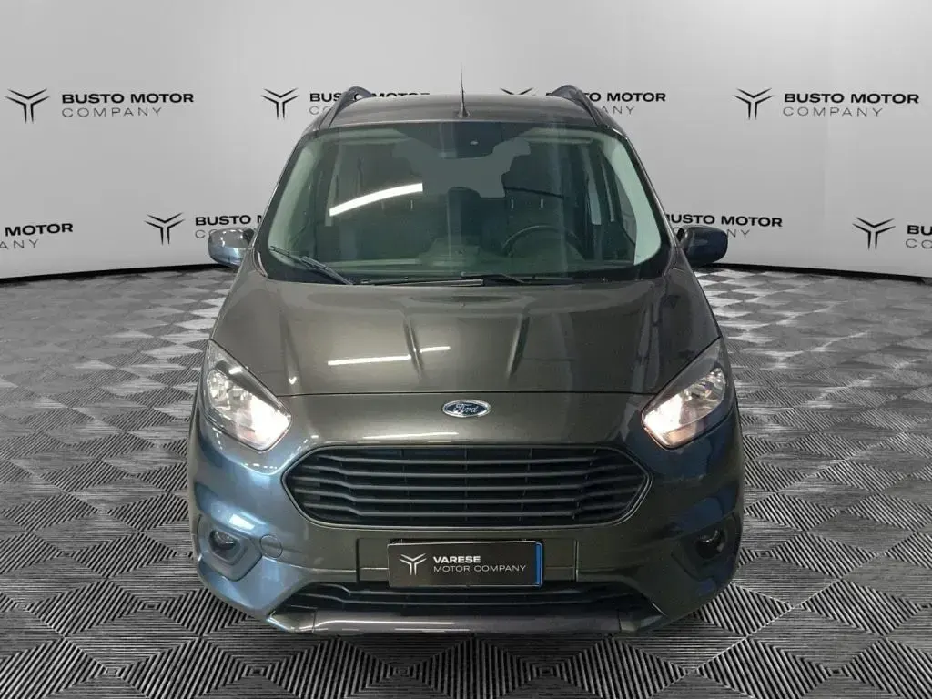 Usata Ford Courier Sport 101 CV (74 kW) 2019 Grigio scuro / metallizzato Monovolume