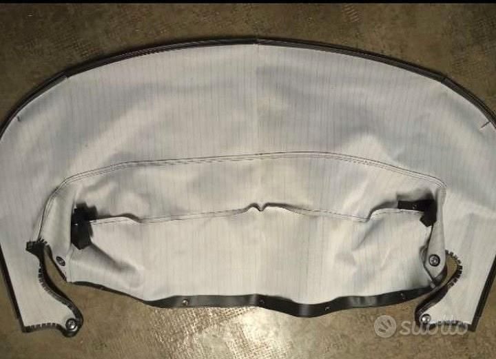 Usata Mazda MX5 90 CV (66 kW) 1997 Nero Cabrio