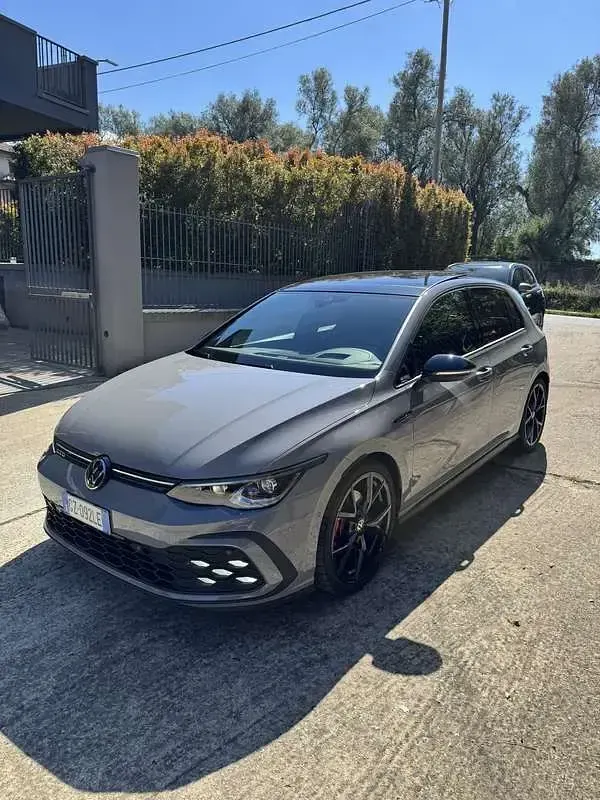 Usata VW Golf VIII GTD 200 CV (147 kW) 2024 Grigio Berlina
