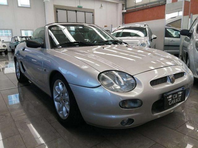 Usata MG F 111 CV (81 kW) 2001 Argento Cabrio