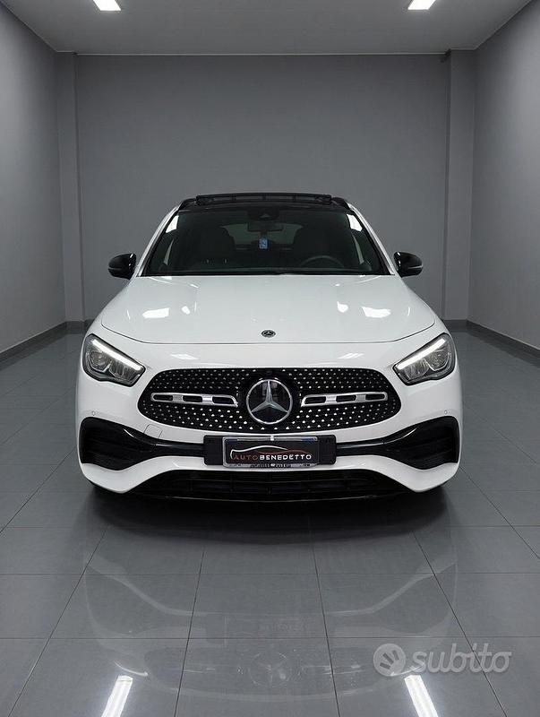 Usata Mercedes GLA200 Premium 149 CV (109 kW) 2022 Bianco SUV