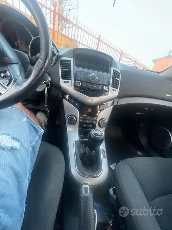 Usata Chevrolet Cruze 163 CV (119 kW) 2012 Bianco Berlina