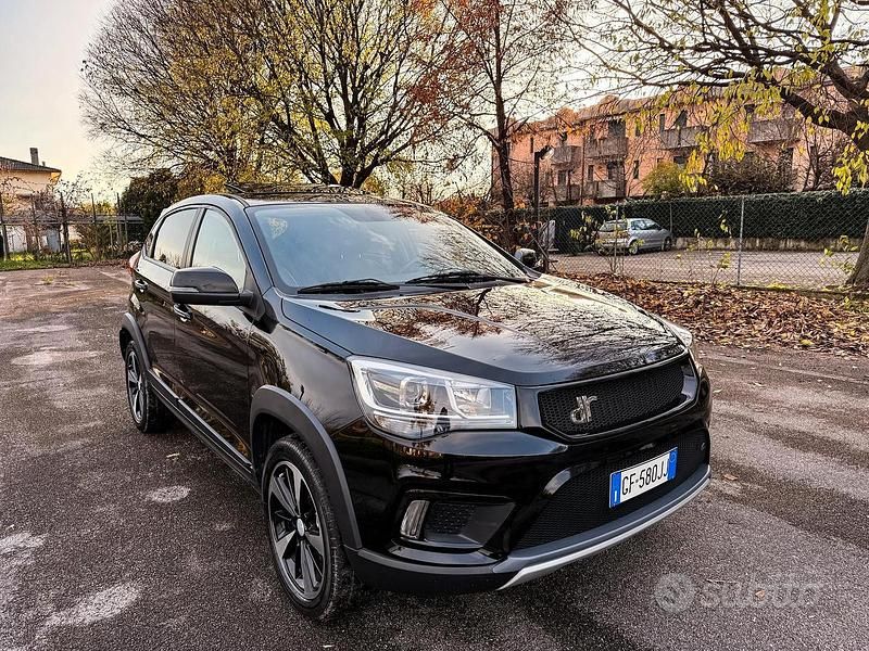 Nero Usata 2021 DR DR 3.0 SUV | 9900 € (Buon prezzo) - Immagine 1/4