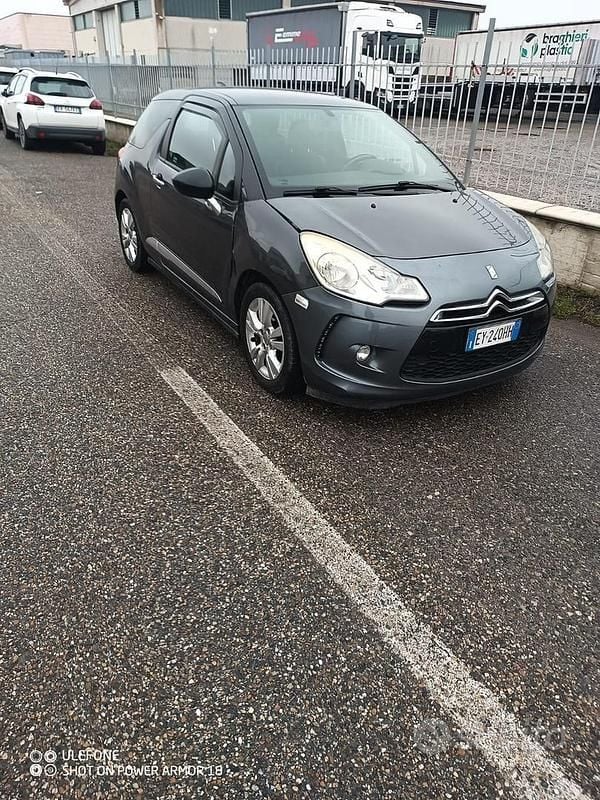 Occasion Citroën DS3 68 ch (50 kW) 2014 Noir Citadine