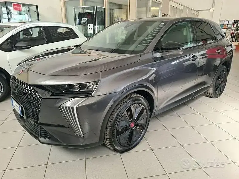 Usata DS Automobiles DS7 Crossback Performance 131 CV (96 kW) 2023 Grigio SUV