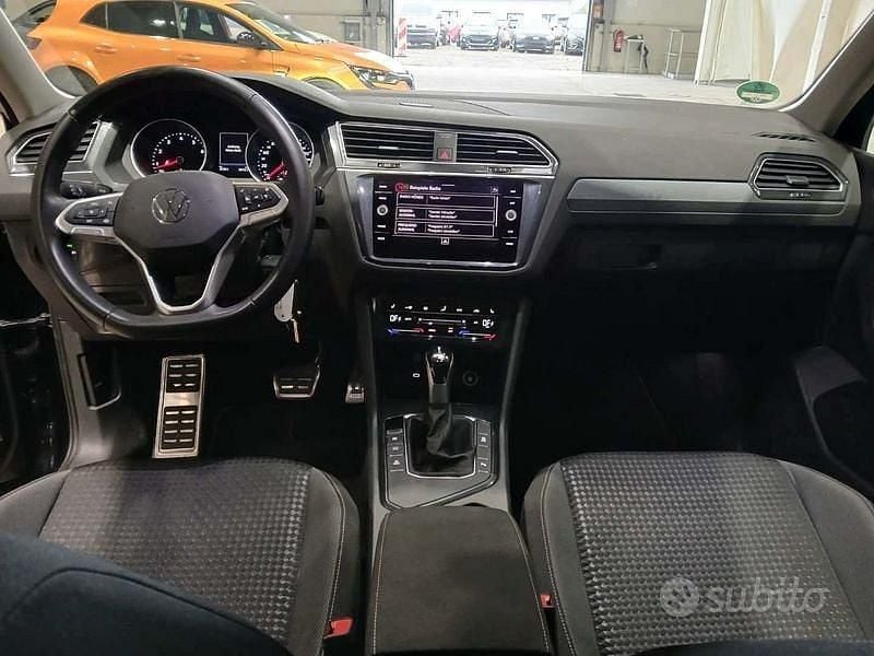 Usata VW Tiguan Life 150 CV (110 kW) 2021 Nero SUV