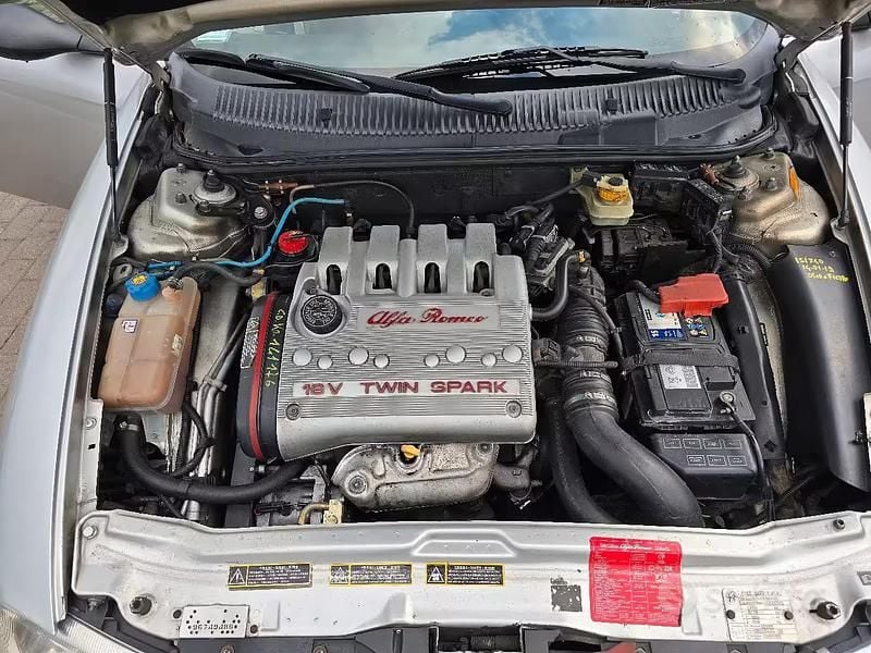Usata Alfa Romeo 156 155 CV (114 kW) 1999 Grigio Berlina